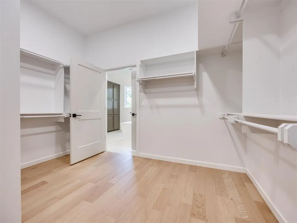 Photo 33 — 3700 Hunter Glen Drive, Oklahoma City, OK 73179