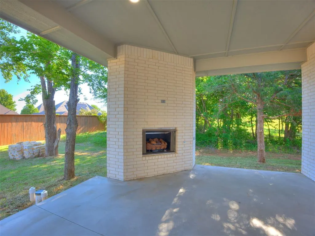 Photo 47 — 3700 Hunter Glen Drive, Oklahoma City, OK 73179
