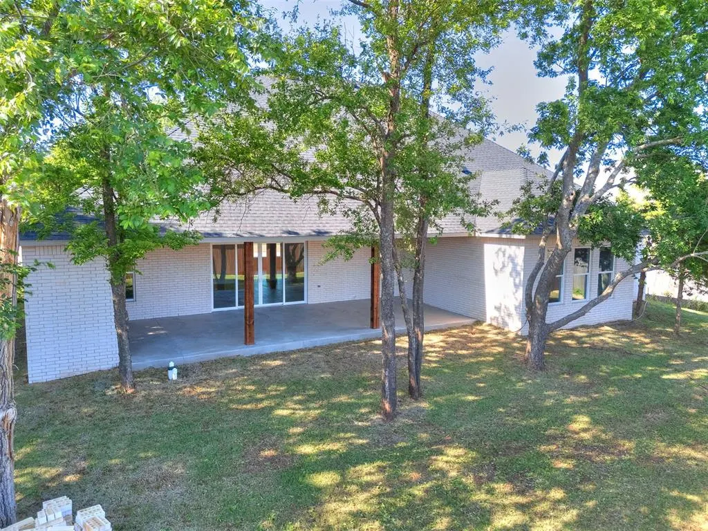 Photo 49 — 3700 Hunter Glen Drive, Oklahoma City, OK 73179