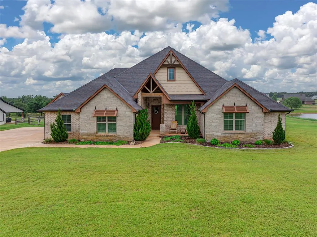 Front exterior — 9400 S Post Road, Guthrie, OK 73044