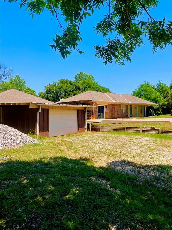 Photo 2 — 1829 Ranchwood Drive, Newcastle, OK 73065