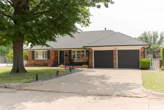 Sold home at 2700 Abbey Road