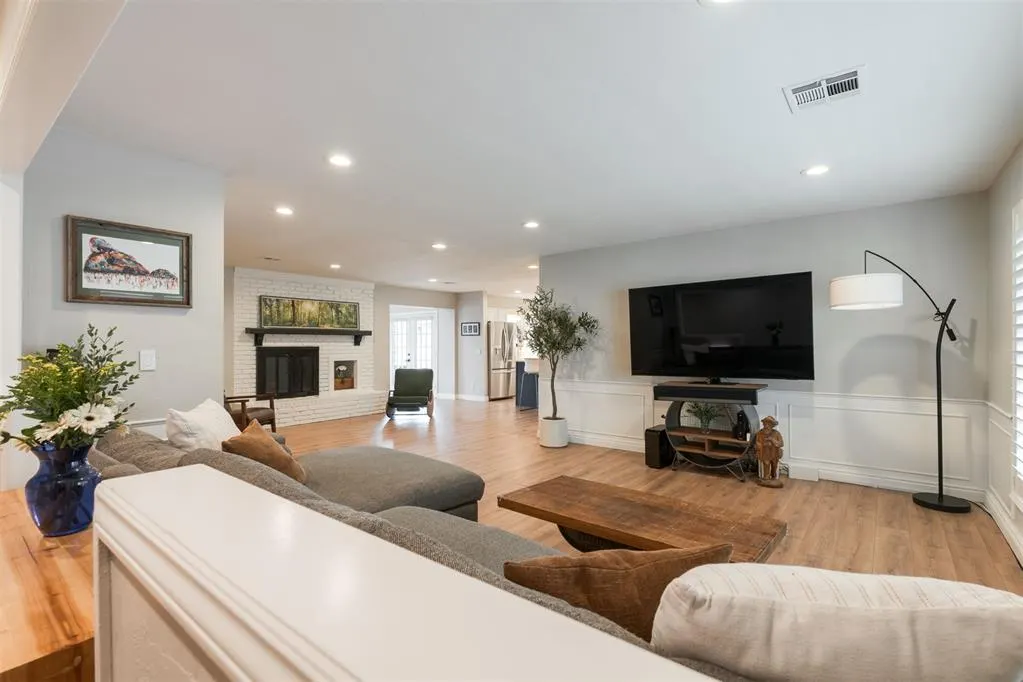 Photo 4 — 2700 Abbey Road, Oklahoma City, OK 73120