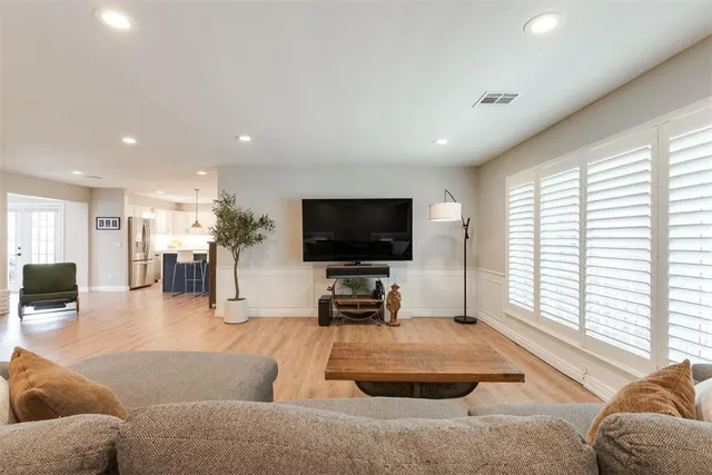 Photo 5 — 2700 Abbey Road, Oklahoma City, OK 73120