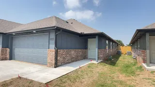 Sold home at 11503 University Drive