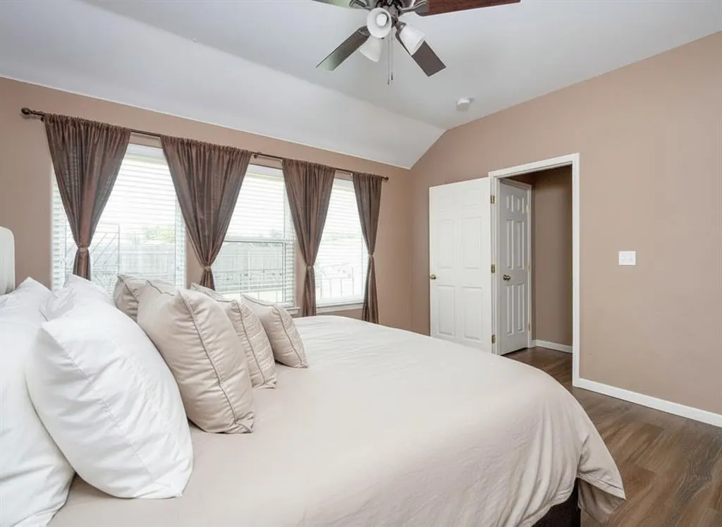 Photo 11 — 402 E Kinder Wells Boulevard, Perkins, OK 74059