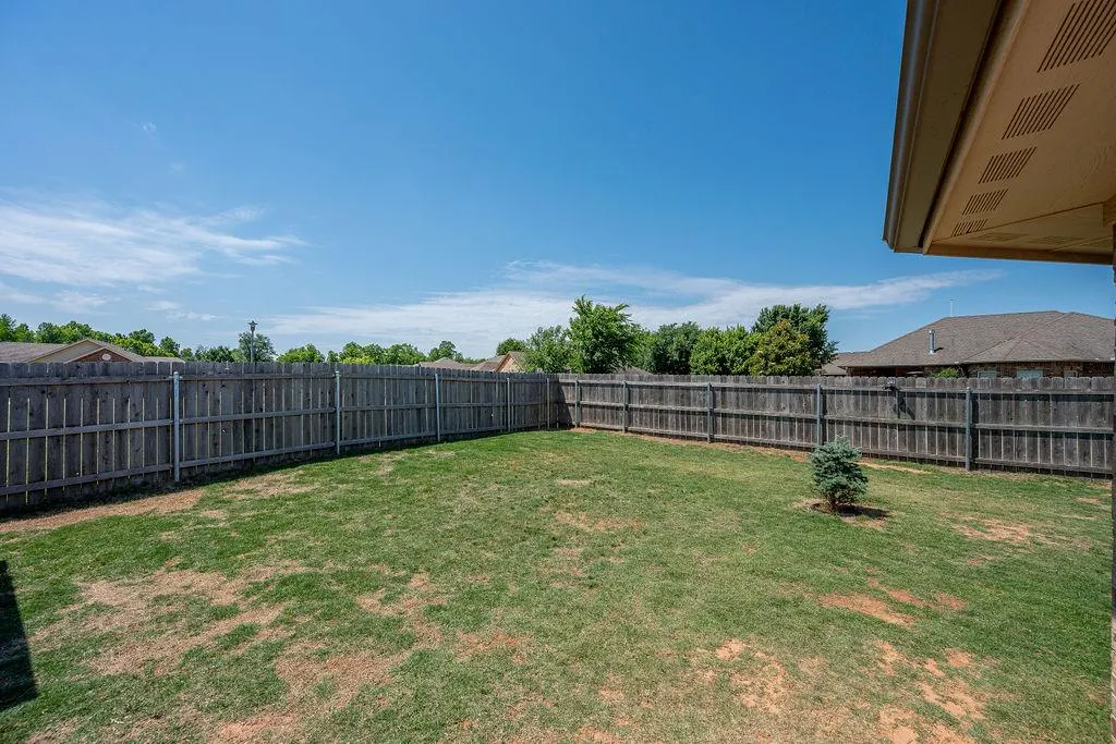 Photo 19 — 402 E Kinder Wells Boulevard, Perkins, OK 74059
