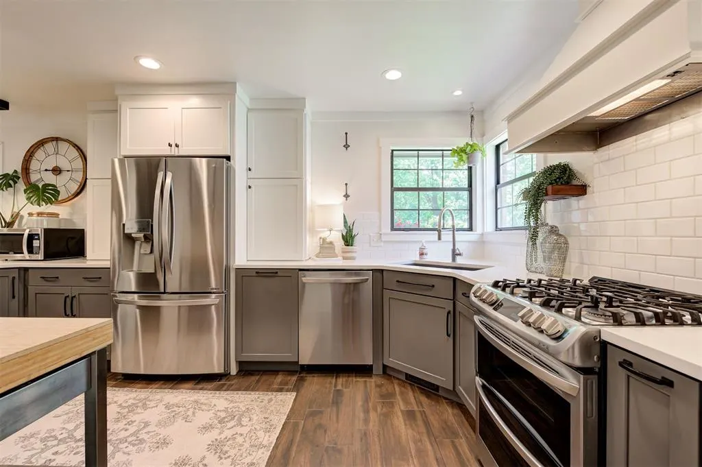 Photo 17 — 3725 Coachlight Drive, Edmond, OK 73013