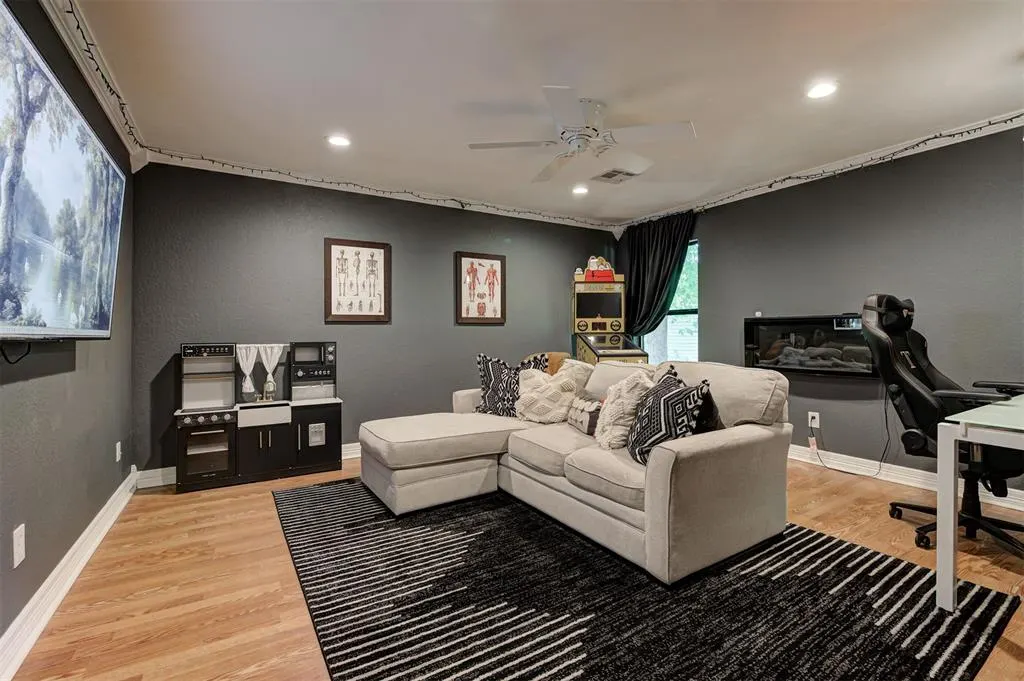 Photo 28 — 3725 Coachlight Drive, Edmond, OK 73013