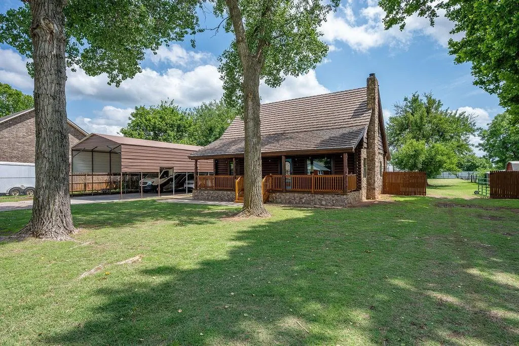 Front exterior — 616 NW 34th Street, Newcastle, OK 73065