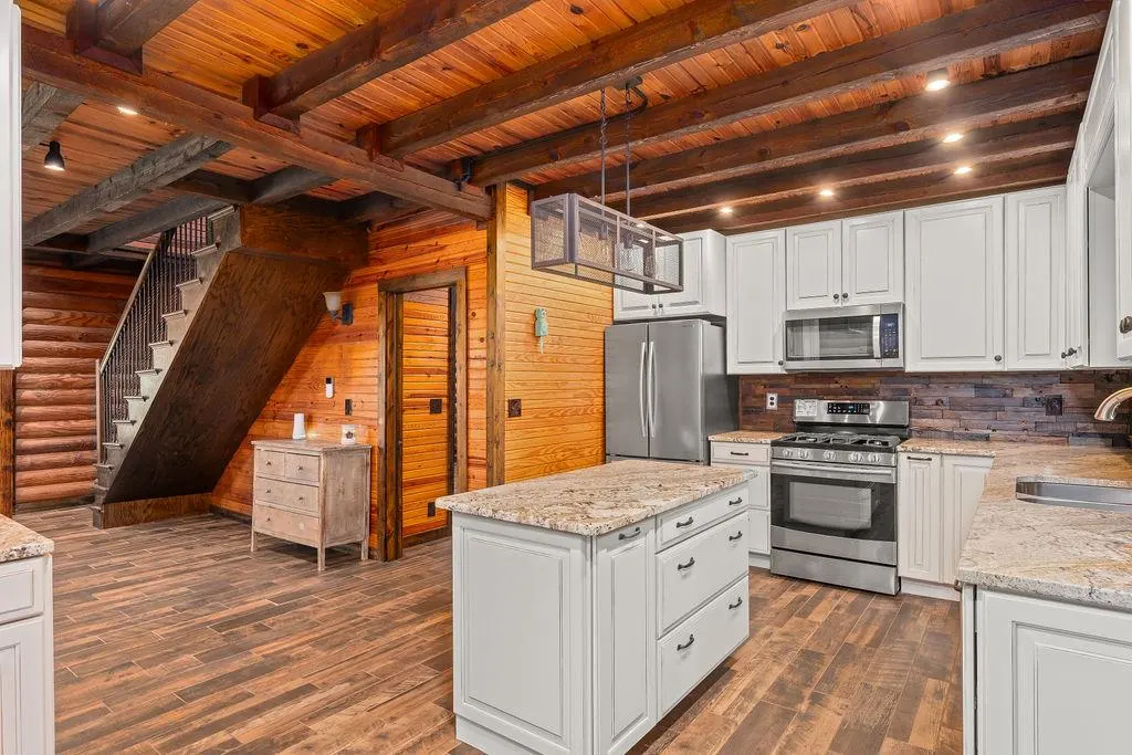 Photo 11 — 616 NW 34th Street, Newcastle, OK 73065