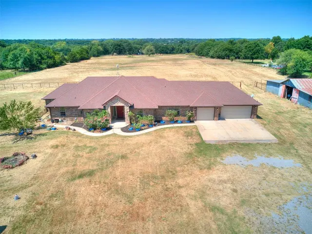 Photo 3 — 2801 S Peebly Road, Choctaw, OK 73020