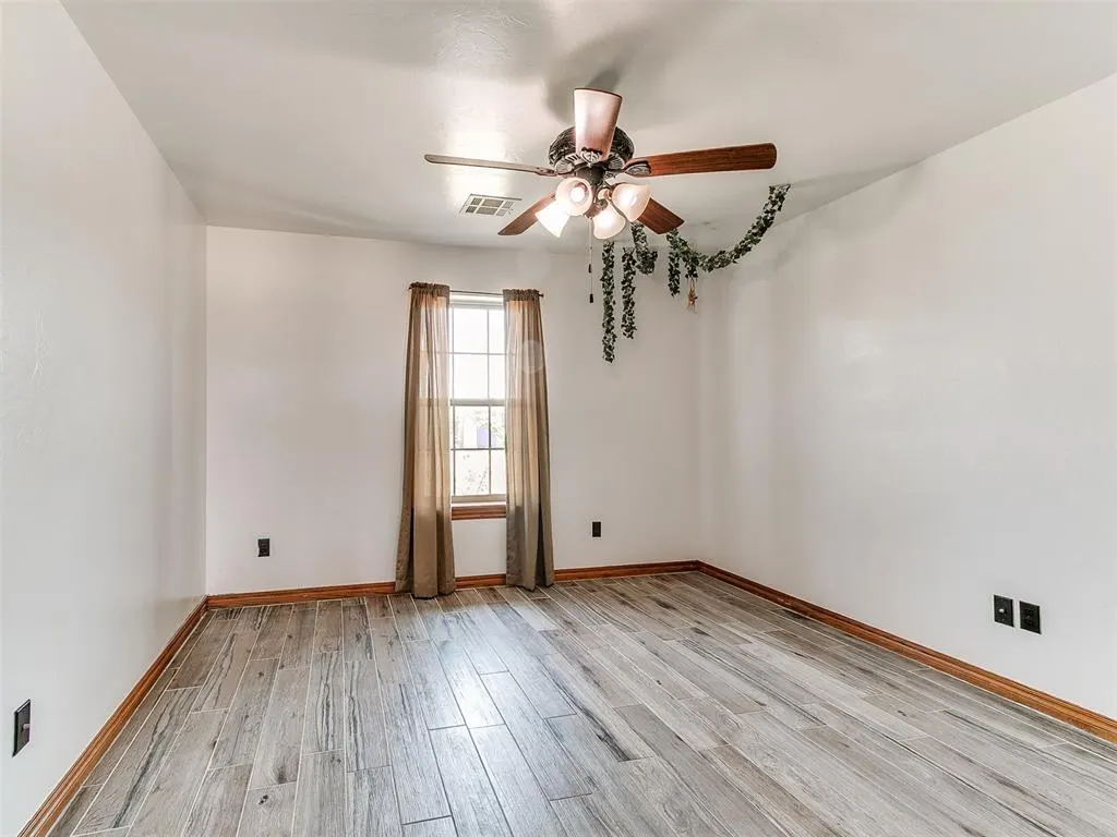 Photo 36 — 2801 S Peebly Road, Choctaw, OK 73020