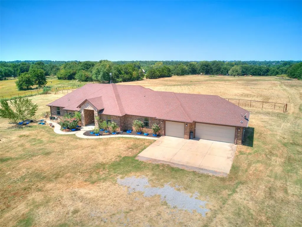 Photo 47 — 2801 S Peebly Road, Choctaw, OK 73020