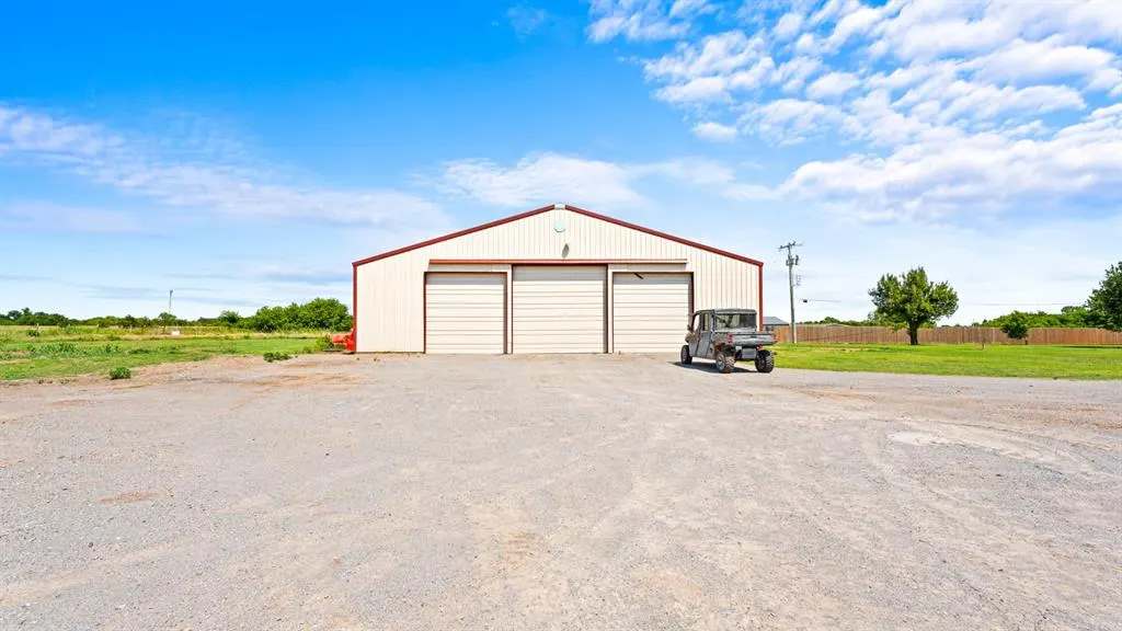 Photo 3 — 15025 SW 59th Street, Yukon, OK 73099