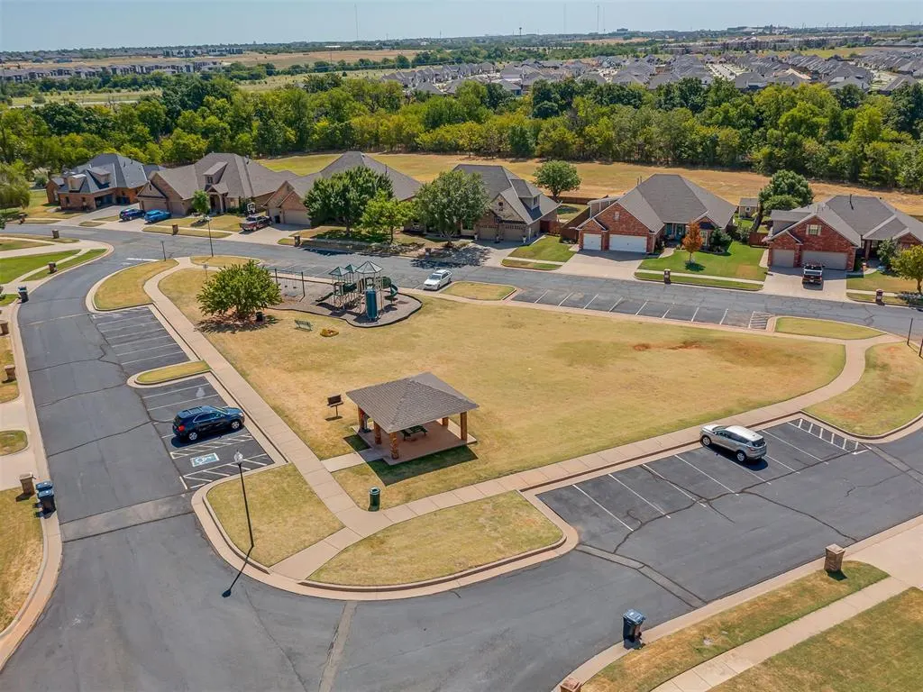 Photo 49 — 16205 Old Oak Drive, Edmond, OK 73013