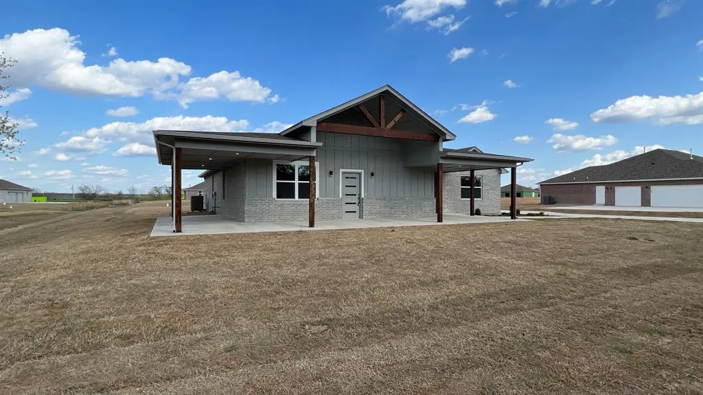 Photo 4 — 104 Olde Mill Road, Jones, OK 73049