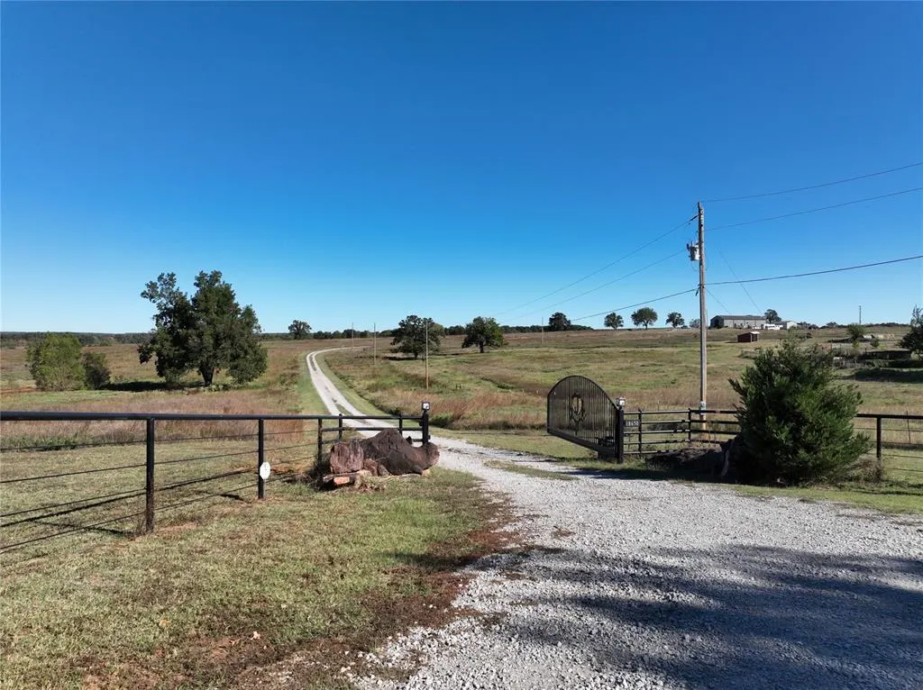 Photo 3 — 5 E Simmons Road, Luther, OK 73054