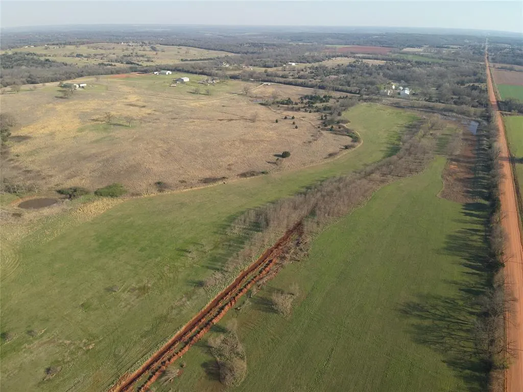 Photo 7 — 5 E Simmons Road, Luther, OK 73054