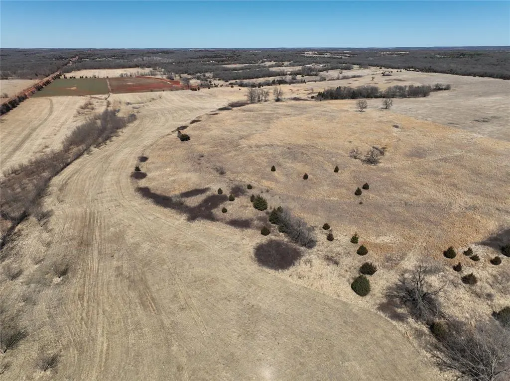 Photo 8 — 5 E Simmons Road, Luther, OK 73054
