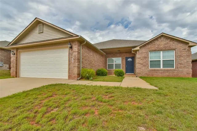 Photo 2 — 9613 Eli Drive, Oklahoma City, OK 73160