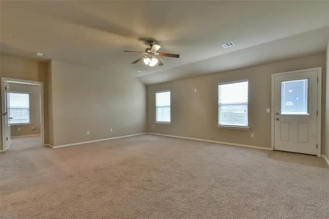 Photo 5 — 9613 Eli Drive, Oklahoma City, OK 73160