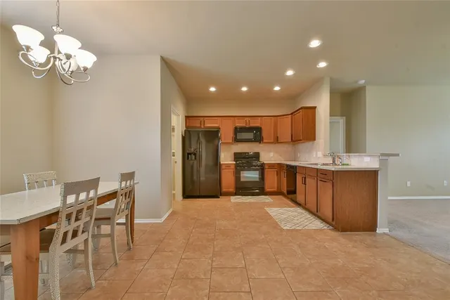 Photo 8 — 9613 Eli Drive, Oklahoma City, OK 73160