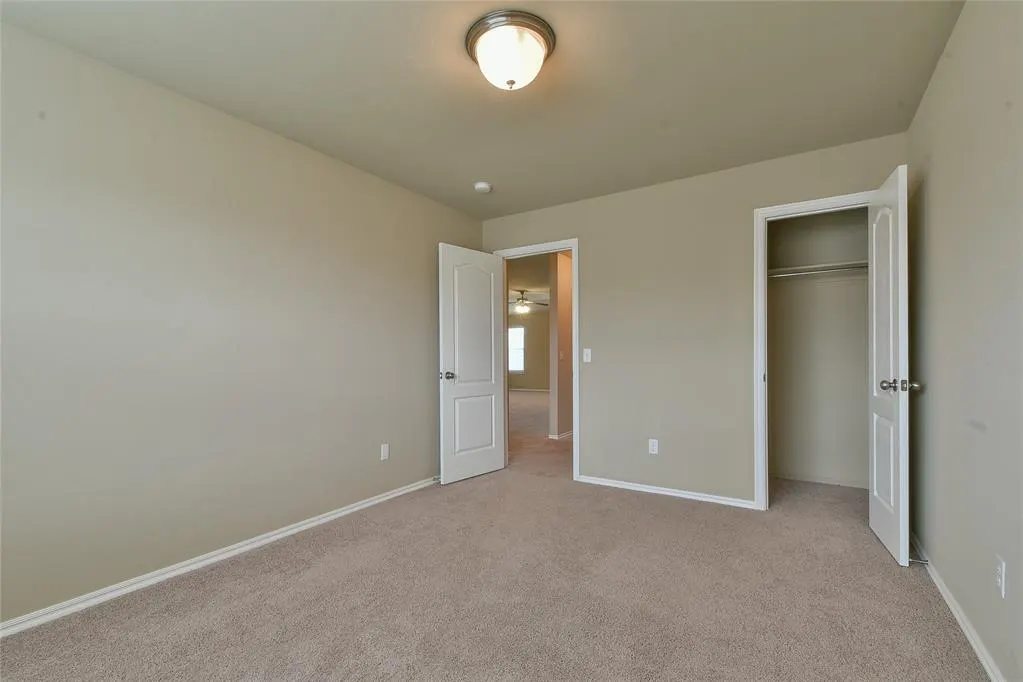 Photo 13 — 9613 Eli Drive, Oklahoma City, OK 73160