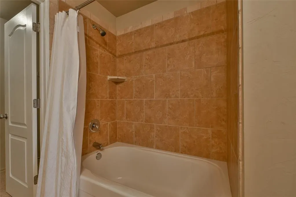 Photo 18 — 9613 Eli Drive, Oklahoma City, OK 73160