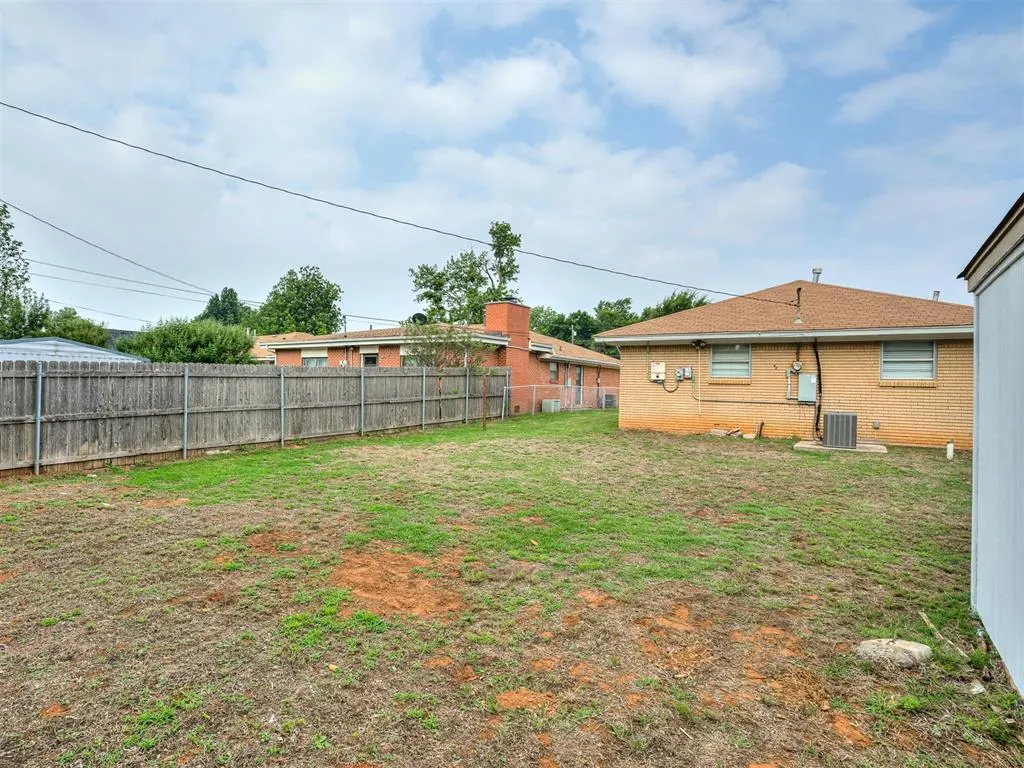 Photo 33 — 2316 S Mansfield Street, Oklahoma City, OK 73115