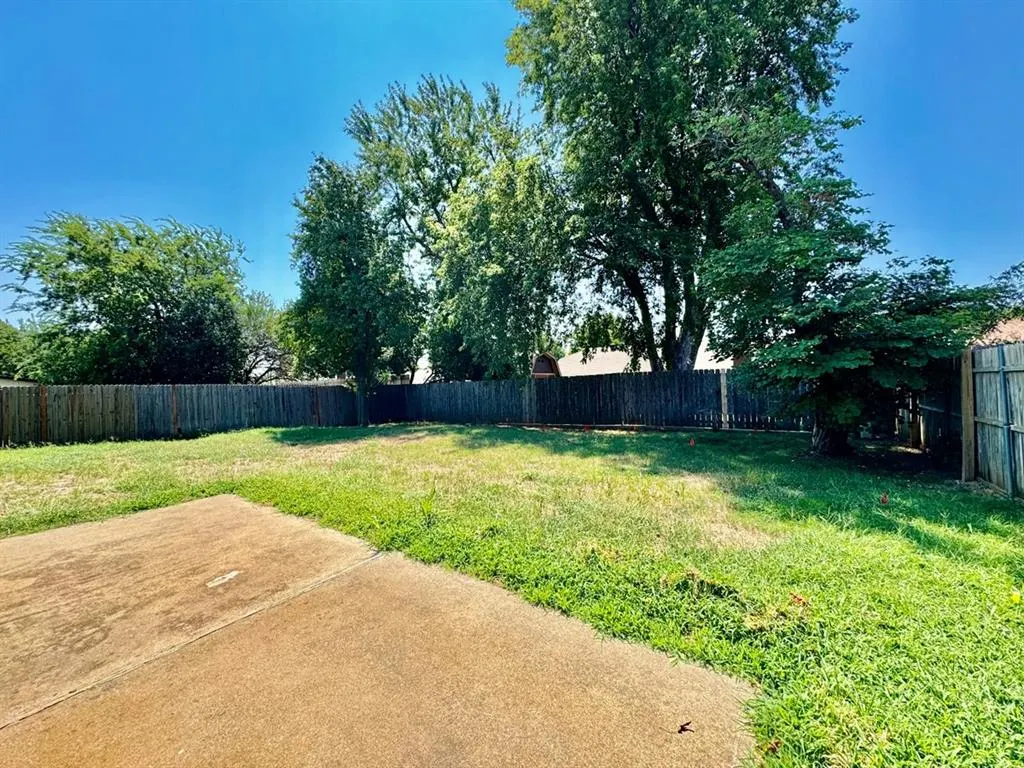 Photo 21 — 1006 Richmond Street, Yukon, OK 73099