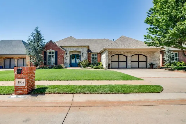 Photo 2 — 1832 Red Prairie Drive, Edmond, OK 73025