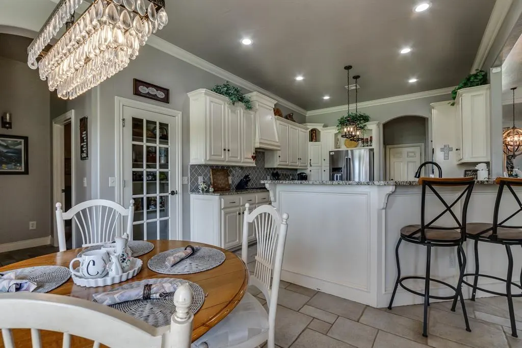 Photo 18 — 1832 Red Prairie Drive, Edmond, OK 73025