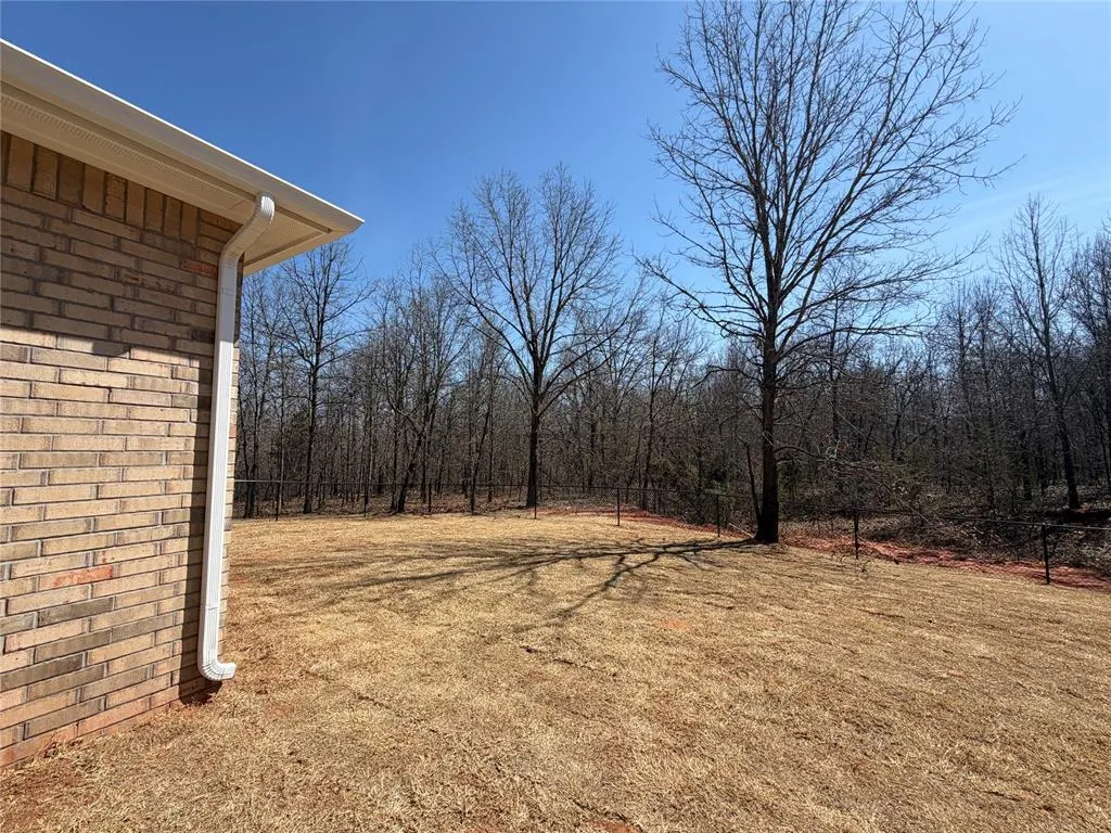 Photo 8 — 17380 Lantana Loop, Newalla, OK 74857