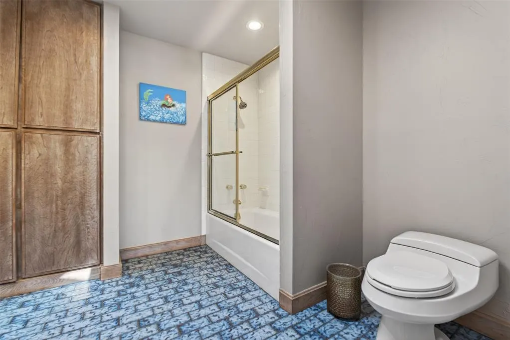 Photo 34 — 6200 Riviera Drive, Oklahoma City, OK 73112
