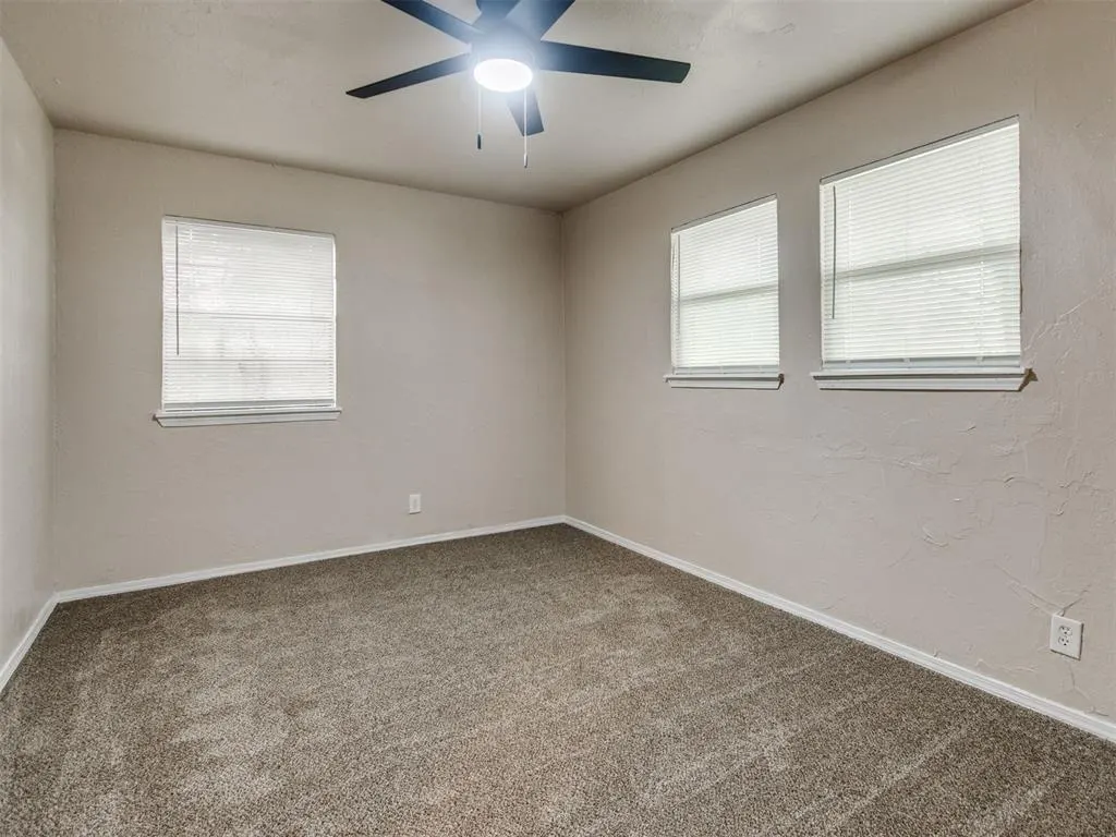 Photo 16 — 207 E Beech Street, Tecumseh, OK 74873