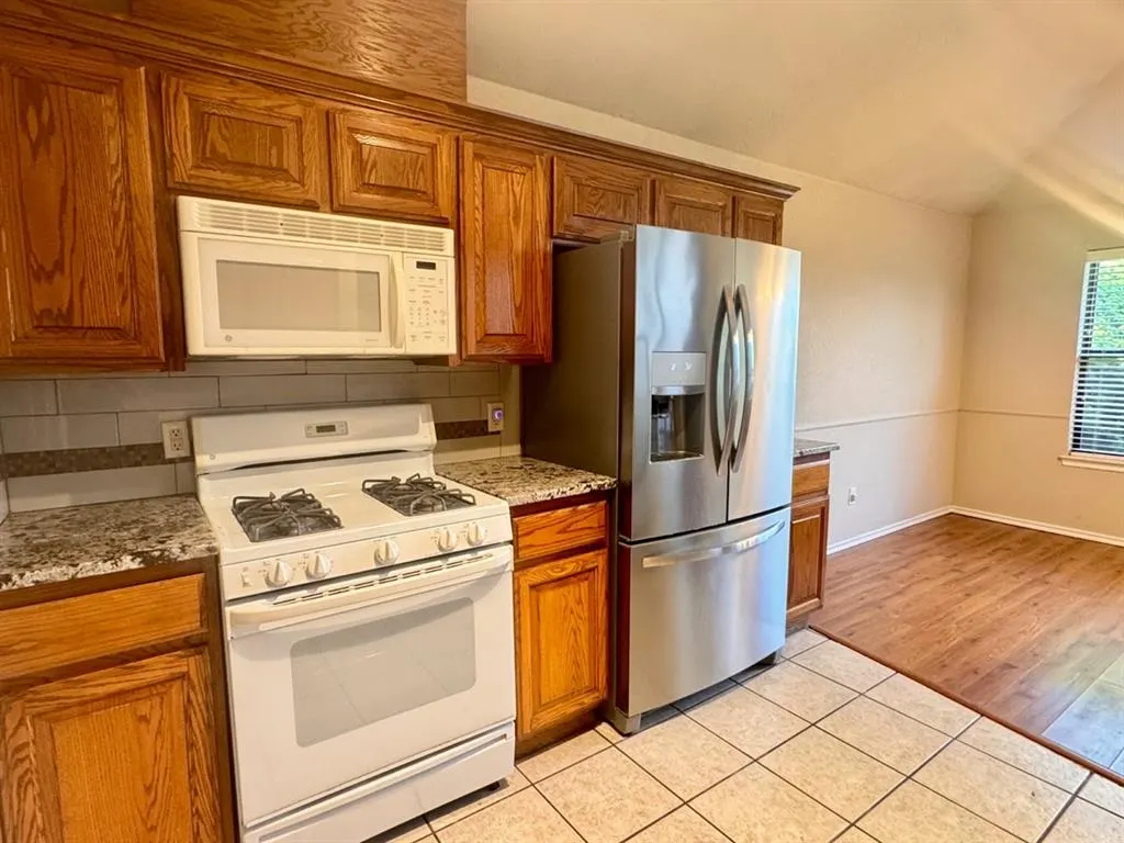 Photo 5 — 16224 Panther Way, Edmond, OK 73013