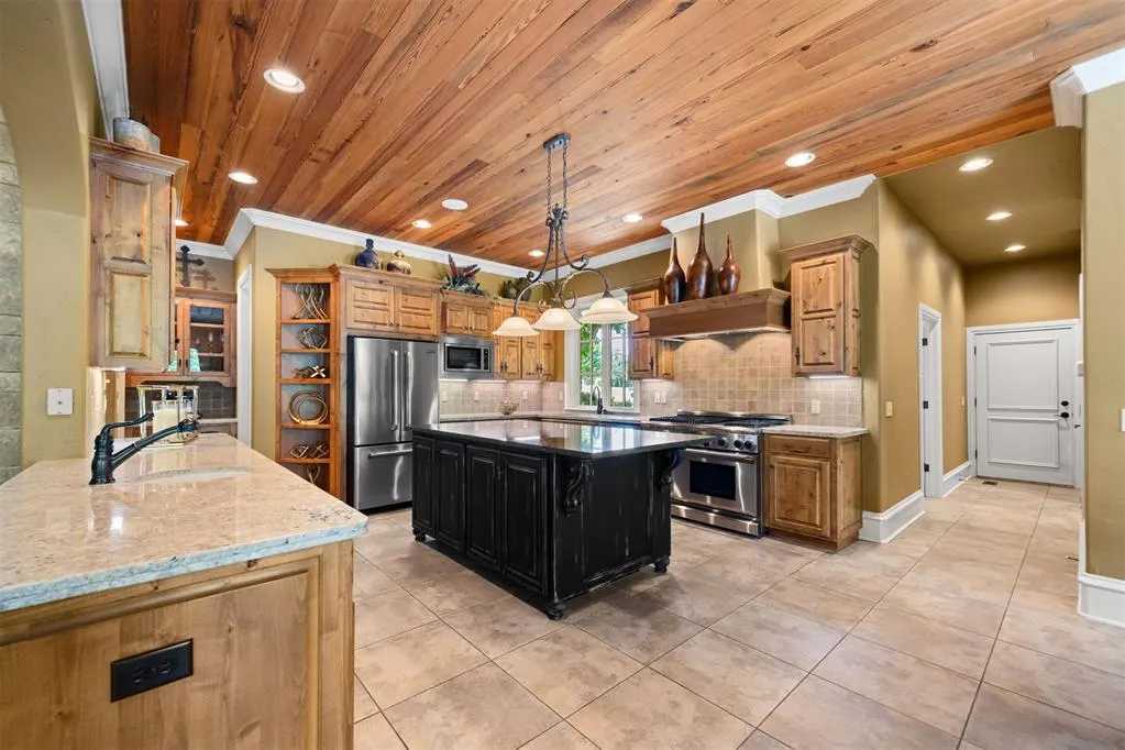 Photo 17 — 3800 Redmont Trace, Edmond, OK 73034