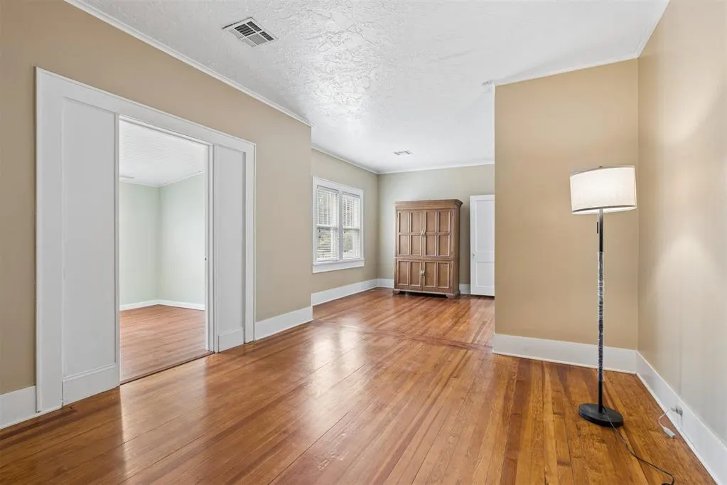 Photo 22 — 930 S Pickard Avenue, Norman, OK 73069