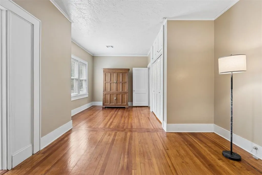 Photo 24 — 930 S Pickard Avenue, Norman, OK 73069