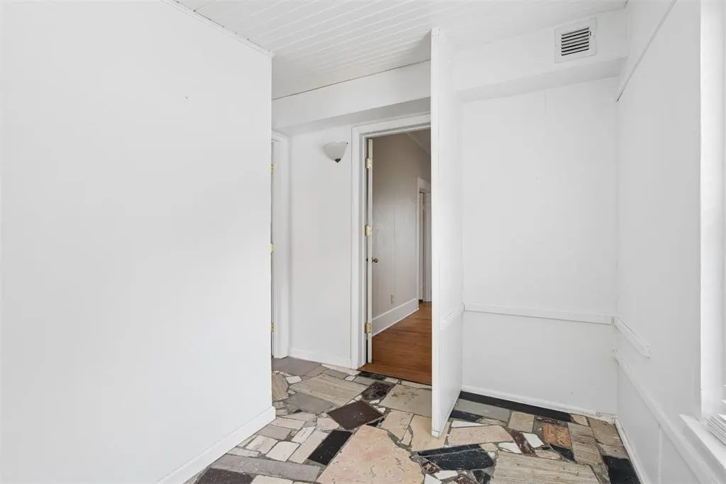 Photo 33 — 930 S Pickard Avenue, Norman, OK 73069