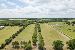 Sold home at 706 W Chestnut Road