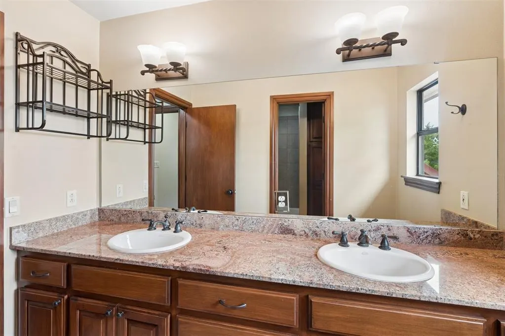 Photo 29 — 706 W Chestnut Road, Washington, OK 73093