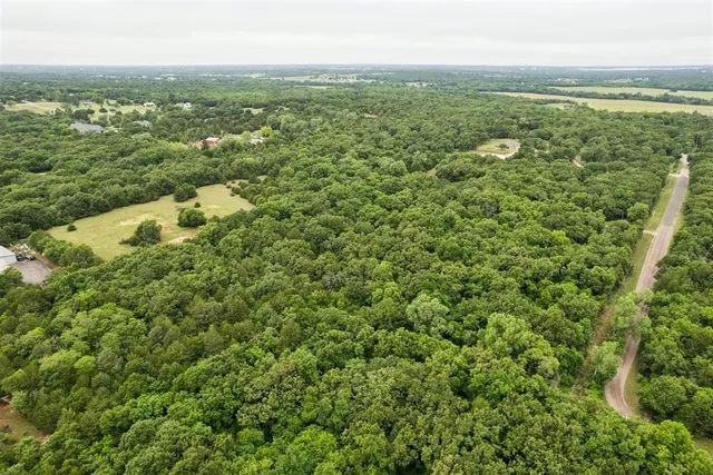 Photo 5 — 3800 NE 68th Avenue, Norman, OK 73026