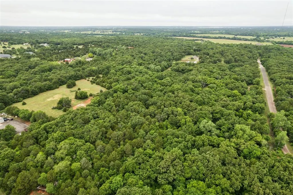 Photo 6 — 3800 NE 68th Avenue, Norman, OK 73026