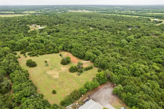 Photo 7 — 3800 NE 68th Avenue, Norman, OK 73026