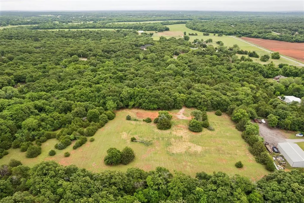 Photo 9 — 3800 NE 68th Avenue, Norman, OK 73026