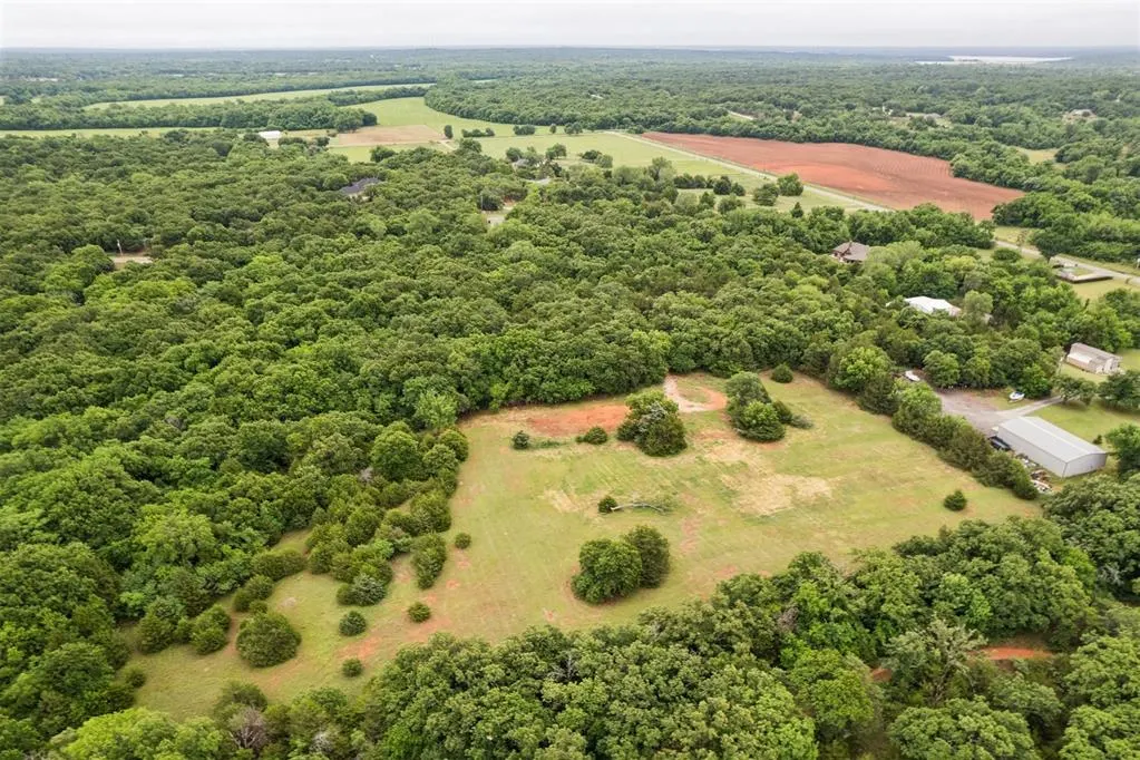 Photo 10 — 3800 NE 68th Avenue, Norman, OK 73026