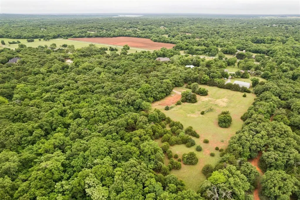 Photo 12 — 3800 NE 68th Avenue, Norman, OK 73026