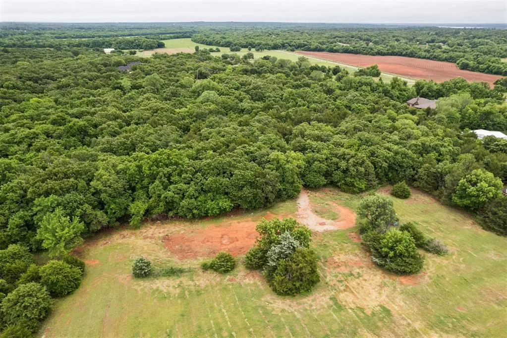 Photo 18 — 3800 NE 68th Avenue, Norman, OK 73026